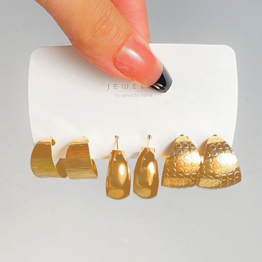E7194 Conjunto de arracadas doradas aleacion 3cm
