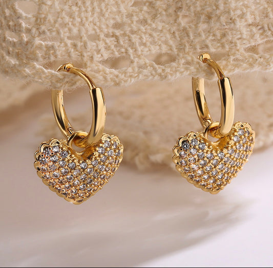E5109 Aretws corazón brillante dorado acero inoxidable chapado en oro de 18k