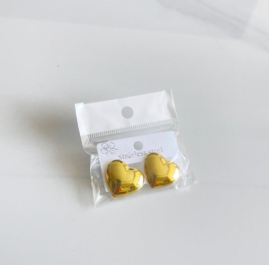 E5102 Aretes corazón dorado acero inoxidable 2cm