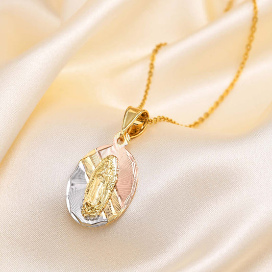 C536 Collar virgen de Guadalupe acero inoxidable chapado en oro 18k largo 25cm dije 3cm