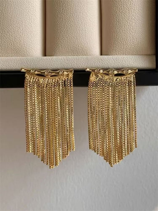 E3533 Aretes cortina dorada aleación cobre 4.5cm