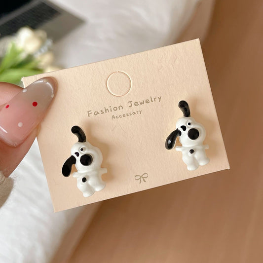 E2897 Aretes perro aleacion barniz 2cm