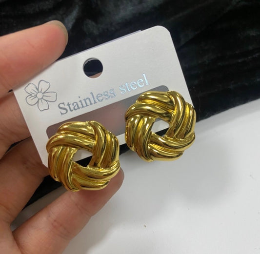 E5525 Aretes redondos dorados acero inoxidable 4cm