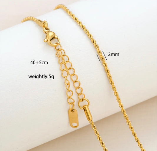 C1493 Collar torcido dorado acero inoxidable chapado en oro de 18k 21cm