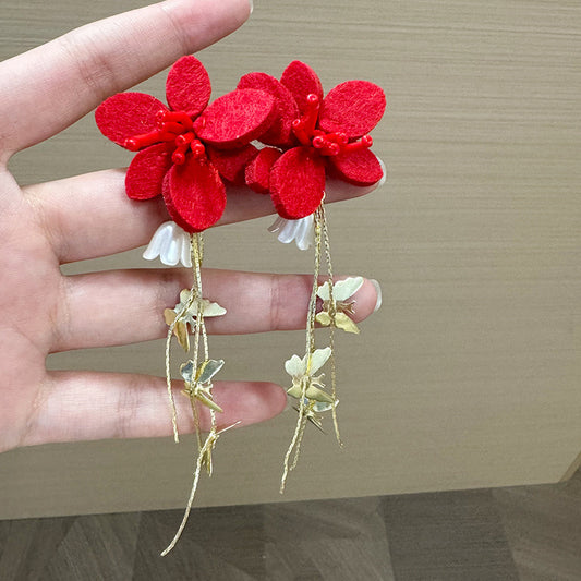 E4870 Aretes flor roja tallo dorado elegante aleacion 10cm