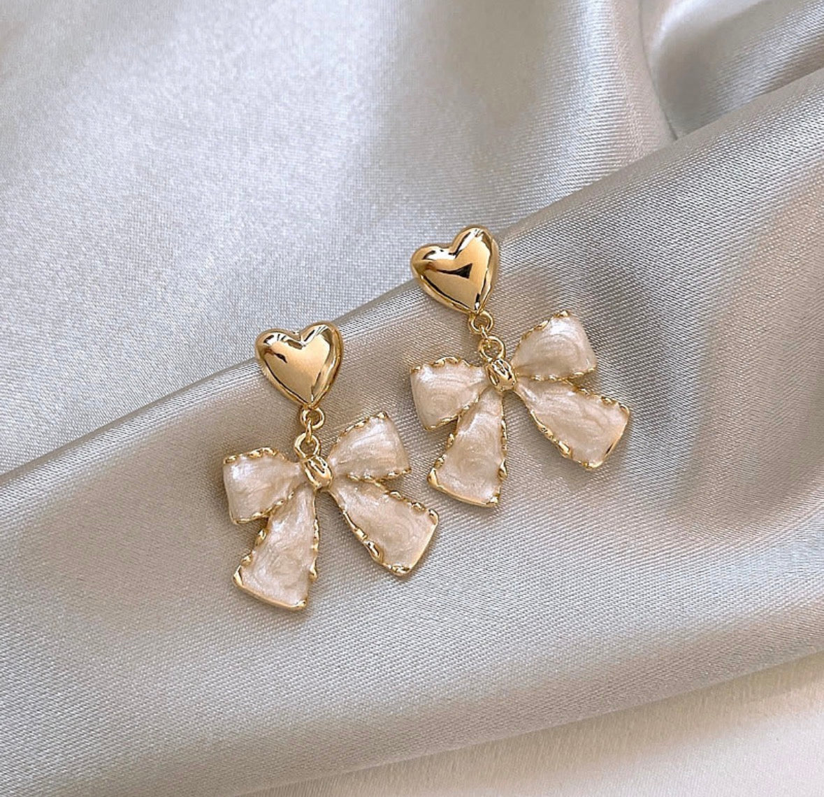 E5091 Aretes Moño Perla aleacion 3cm