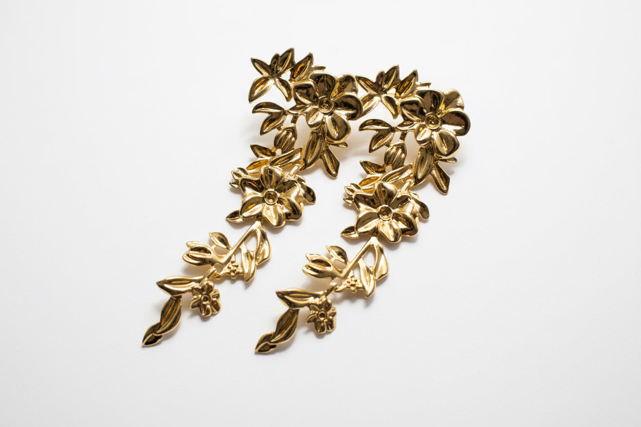 P10 Aretes dorados flores colgantes aleacion 10cm