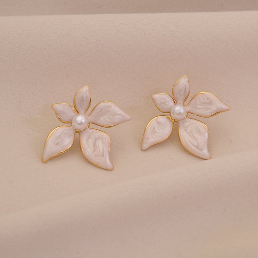 E3686B Aretes flor negra acero inoxidable chapado en oro de 18k 3cm