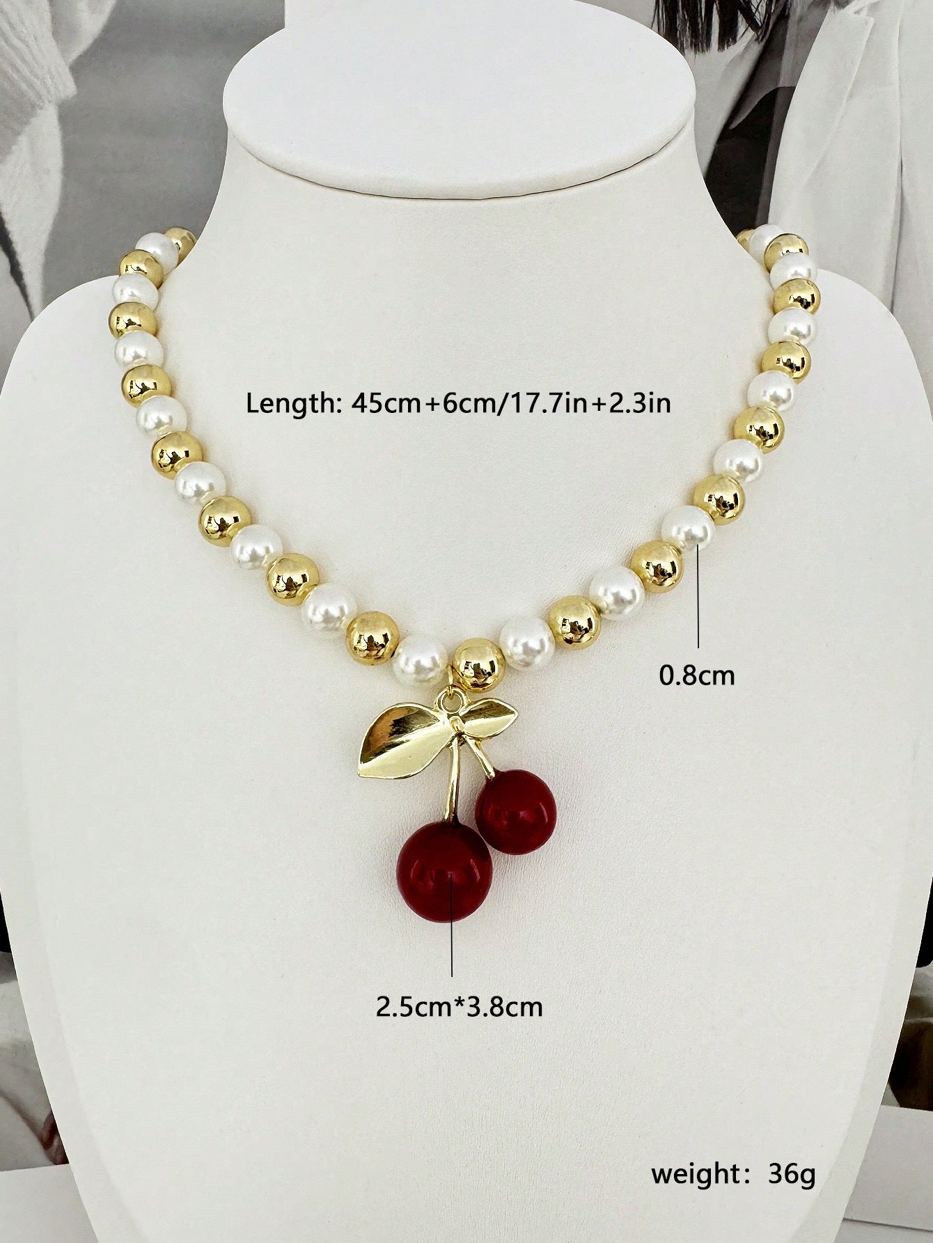 C678 Collar cereza perlas resina laton chapado en oro 18k largo 23cm dije 3cm