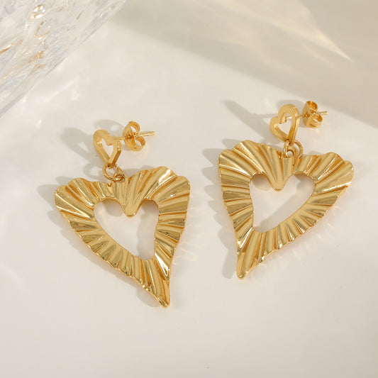 E3191 Aretes corazon dorado acero inoxidable chapado en oro 18k largo 4.5cm
