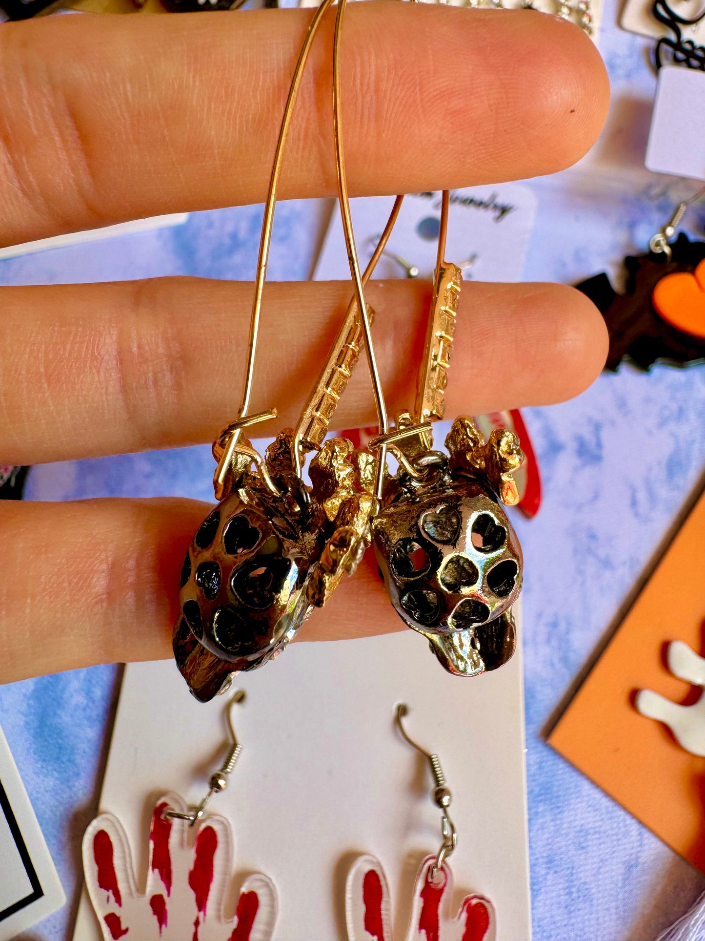 E518 Aretes Brillantes Calavera Halloween