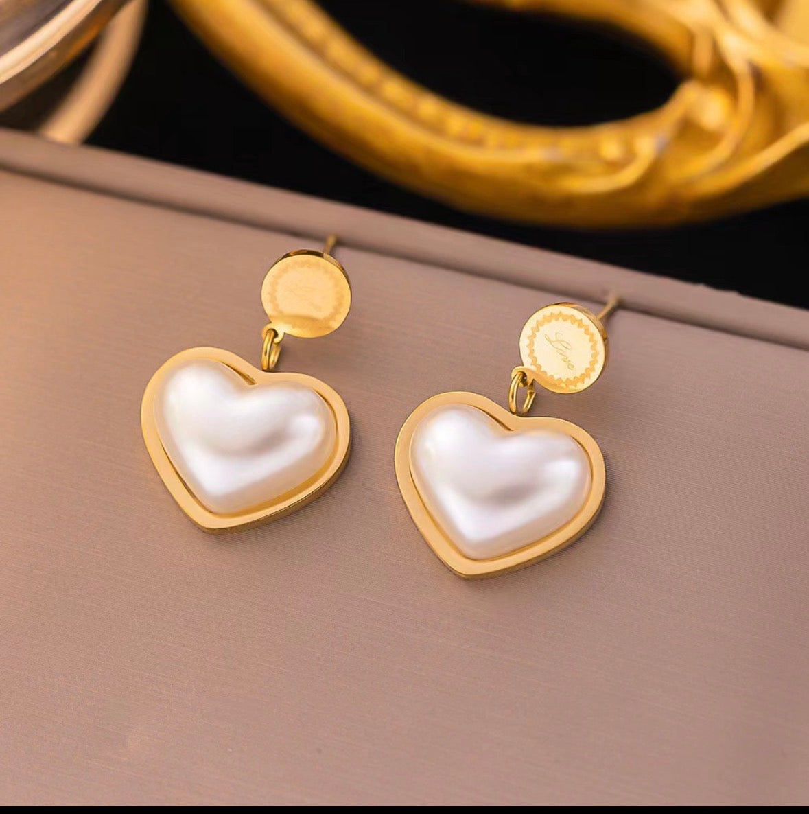 E5139 Aretes corazón perla acero inoxidable 3cm