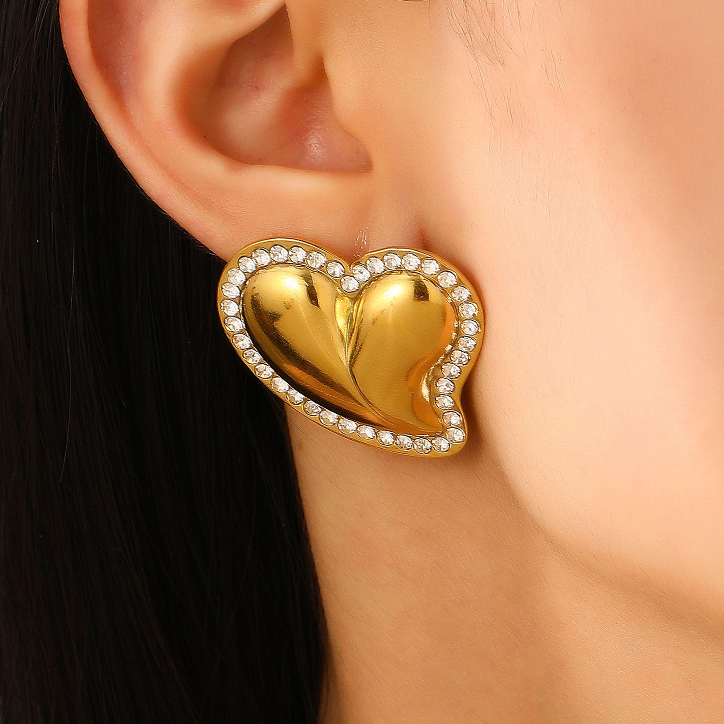 E2018 Aretes corazon zirconia acero inoxidable chapado en oro de 18K