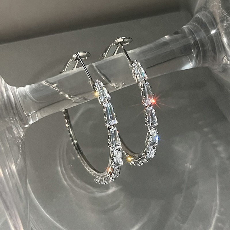 E3927 Aretes aro de circonia poste de plata 4cm