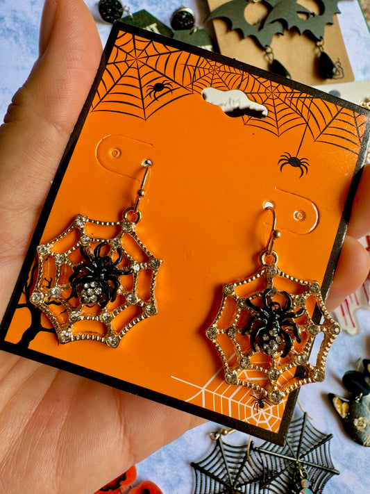 E334 Aretes Araña Halloween