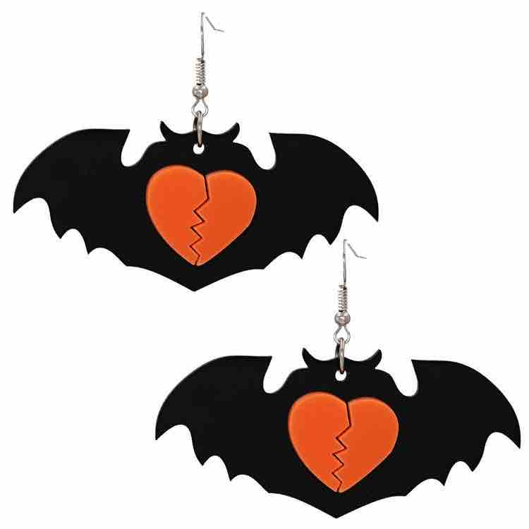 H31 Aretes murcielago con corazon en en centro de aleacion