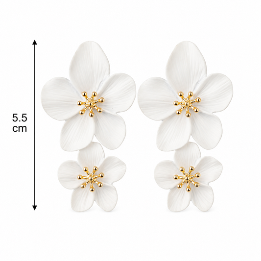 E5576B aretes flor blanca esmaltado aleacion