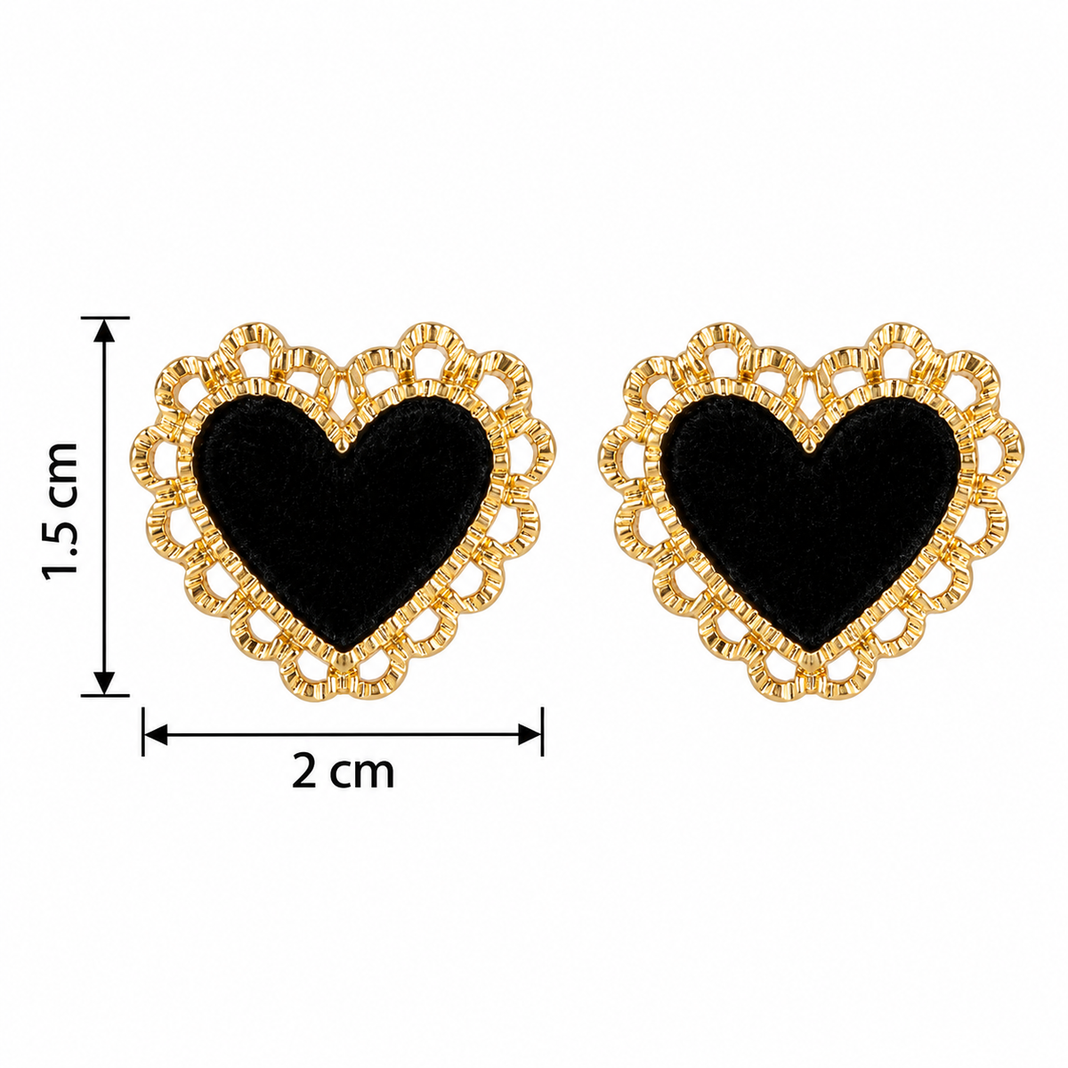 E7370 Aretes corazon negro y detalle en dorado de aleacion