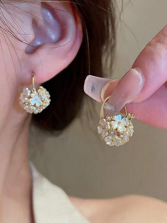 J557 Aretes esfera flores circon aleacion